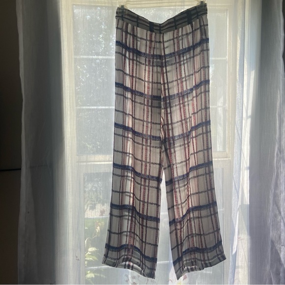 TOV Los Angeles women stripe white stripes polyester pants. Size 42. Used - Picture 2 of 12